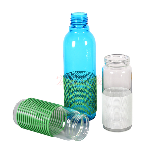 新款硅膠纏繞水杯套 工廠定制環保硅膠杯套 水杯硅膠保護套